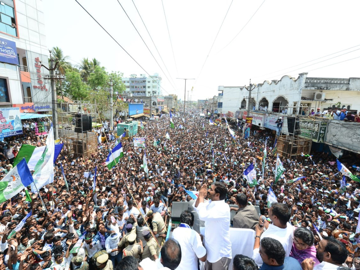 ys jagan election meeting In Chintalapudi Photo Gallery - Sakshi2