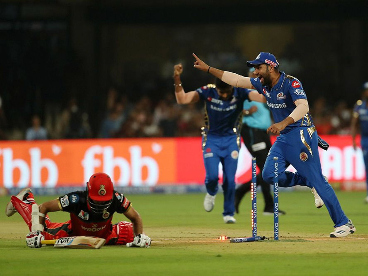 Mumbai Indians Vs Royal Challengers Bangalore Match Photo Gallery  - Sakshi12