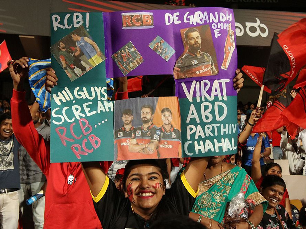 Mumbai Indians Vs Royal Challengers Bangalore Match Photo Gallery  - Sakshi19