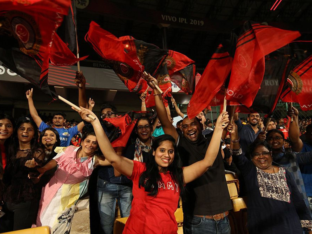 Mumbai Indians Vs Royal Challengers Bangalore Match Photo Gallery  - Sakshi22