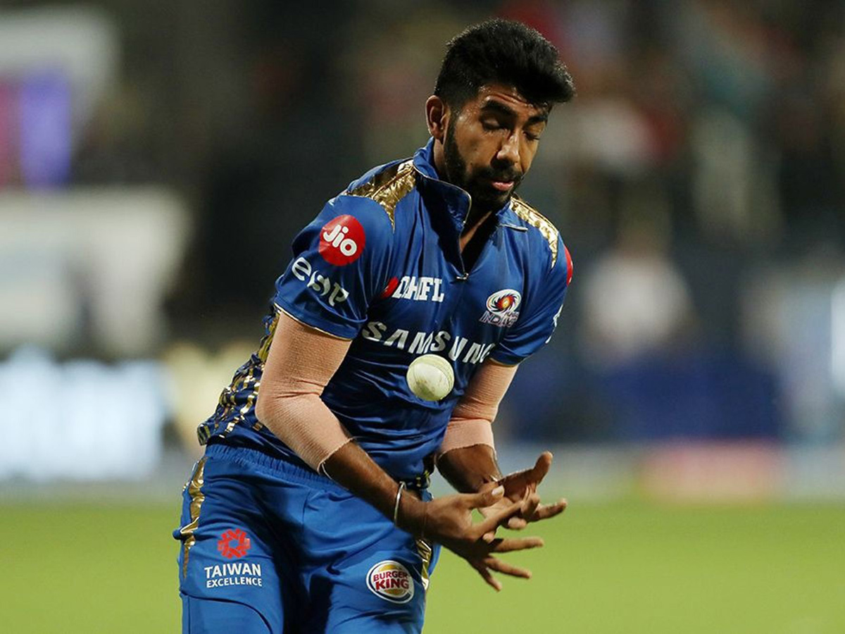 Mumbai Indians Vs Royal Challengers Bangalore Match Photo Gallery  - Sakshi25