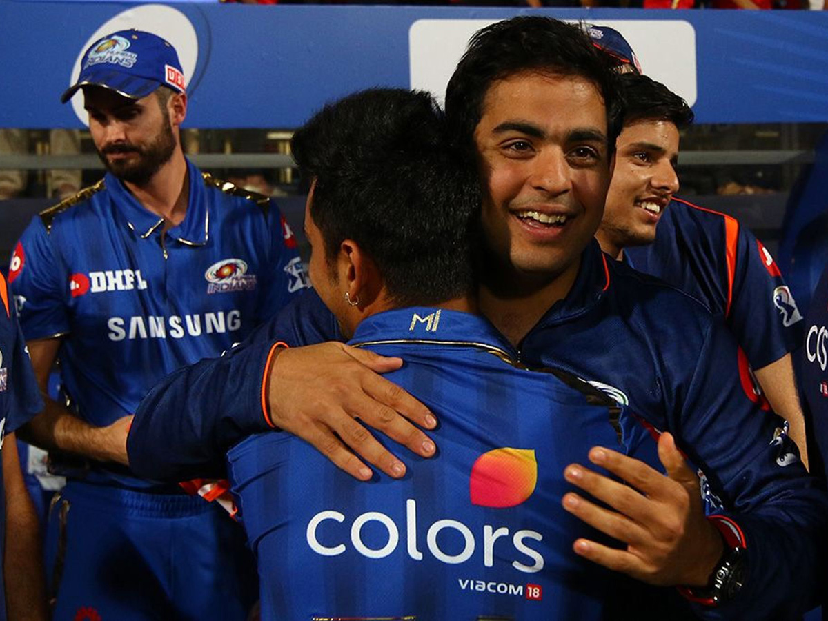 Mumbai Indians Vs Royal Challengers Bangalore Match Photo Gallery  - Sakshi3