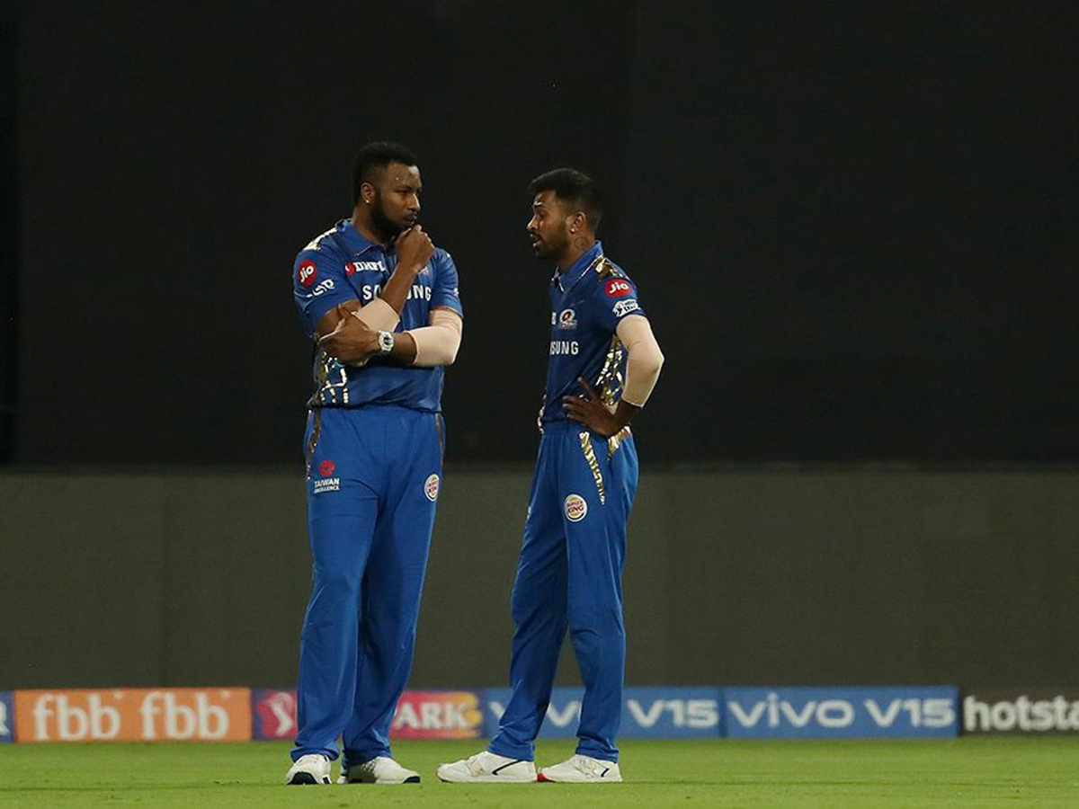 Mumbai Indians Vs Royal Challengers Bangalore Match Photo Gallery  - Sakshi8