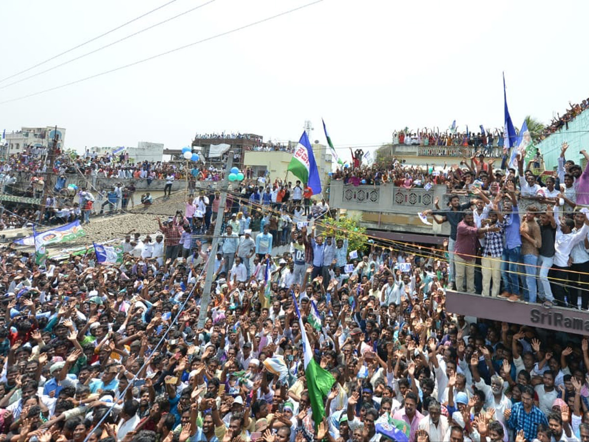 ys jagan election meeting In Prakasam District Photo Gallery - Sakshi10