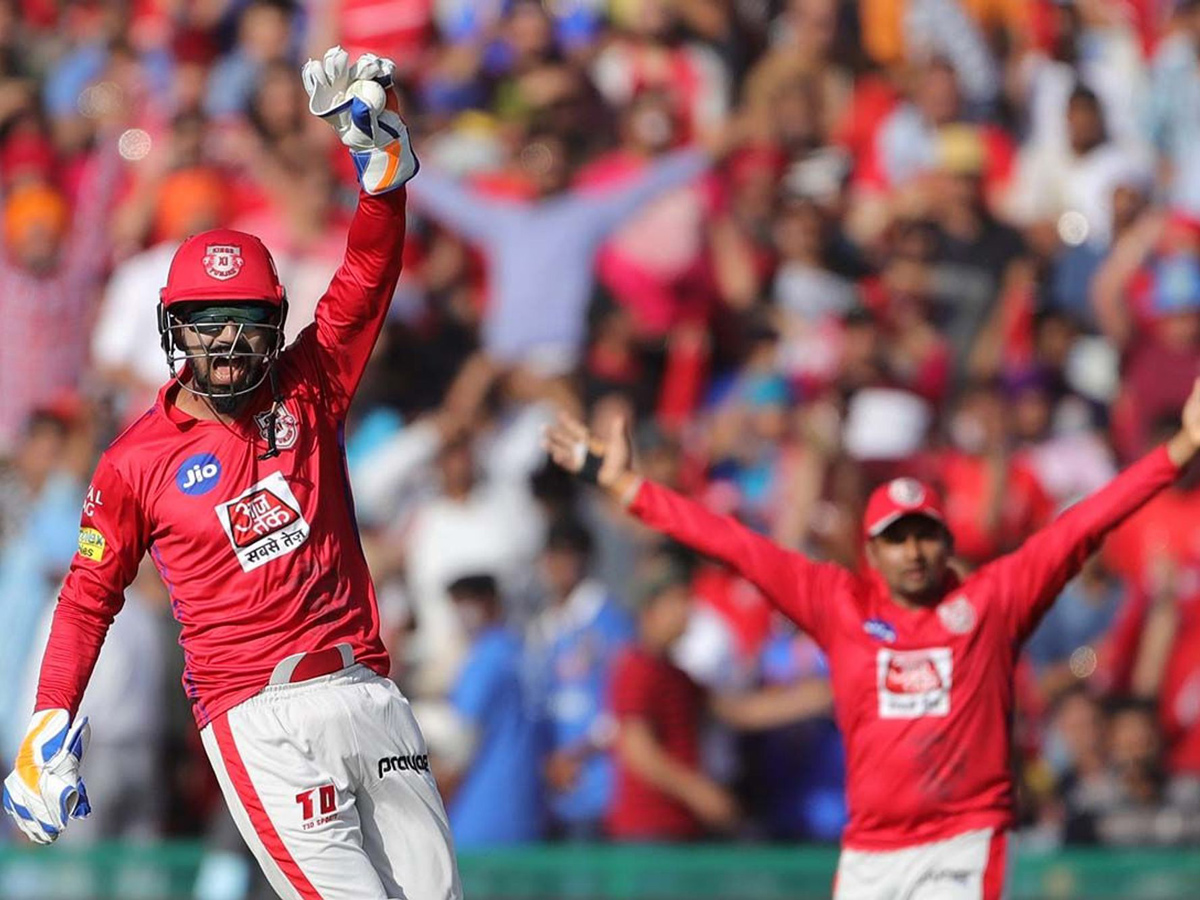Rahul, Mayank lead Kings XI Punjab to eight-wicket win over  mumbai indians Photo Gallery - Sakshi13