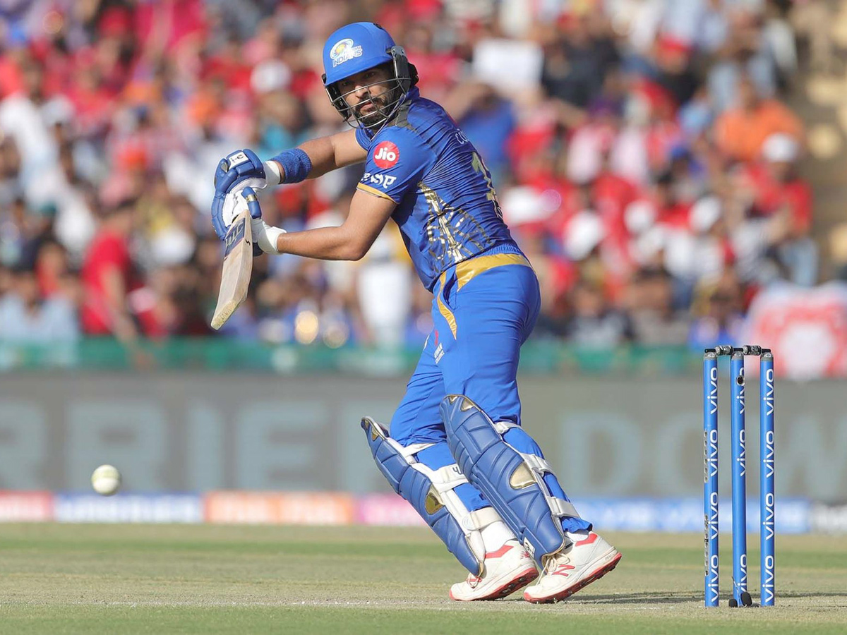 Rahul, Mayank lead Kings XI Punjab to eight-wicket win over  mumbai indians Photo Gallery - Sakshi14