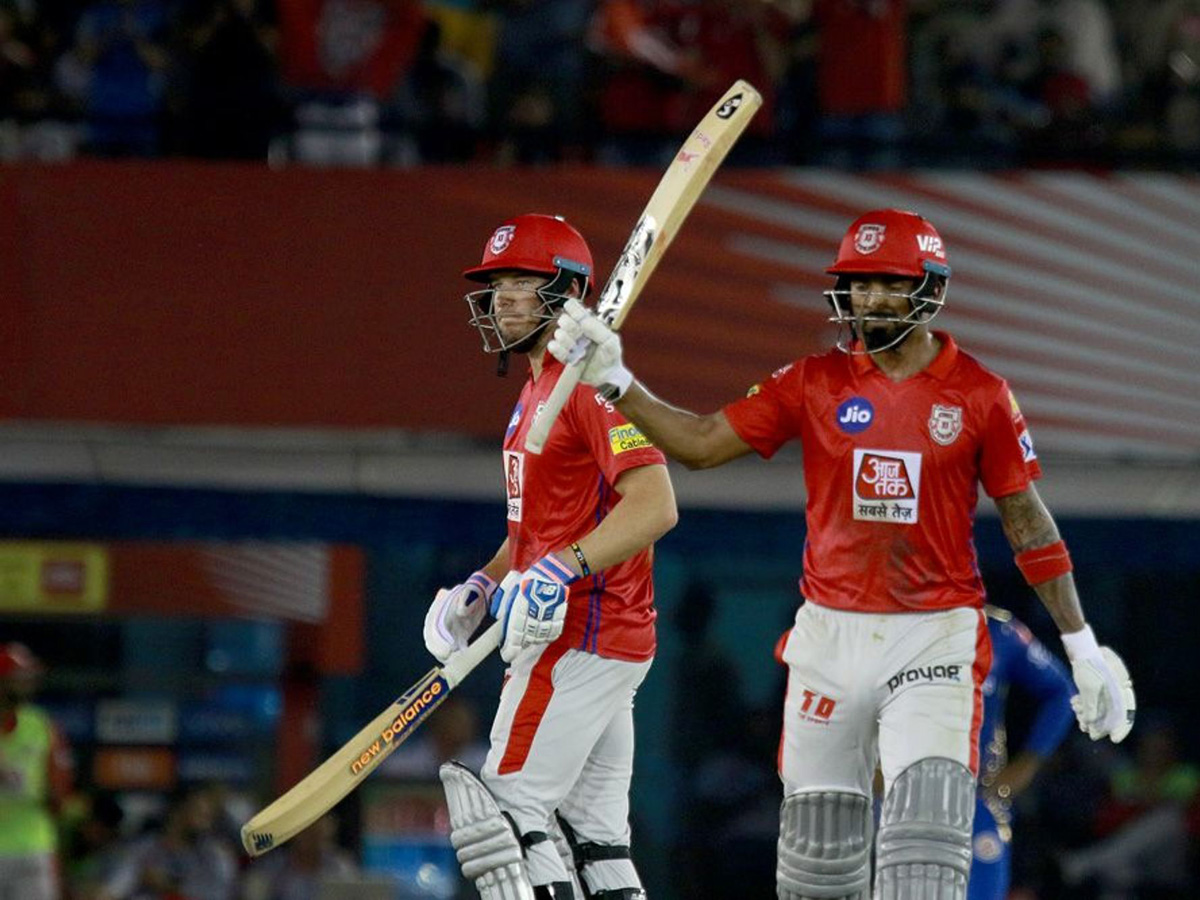 Rahul, Mayank lead Kings XI Punjab to eight-wicket win over  mumbai indians Photo Gallery - Sakshi25