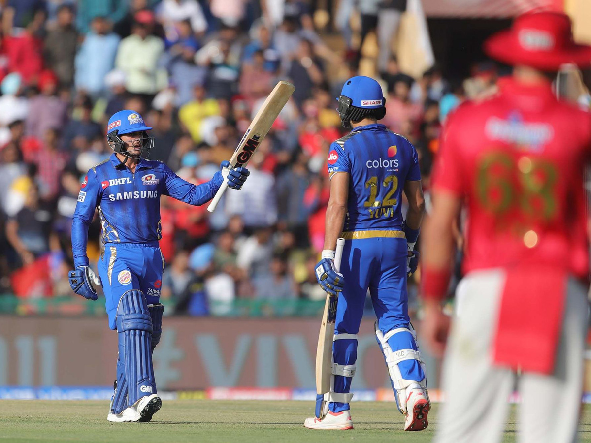 Rahul, Mayank lead Kings XI Punjab to eight-wicket win over  mumbai indians Photo Gallery - Sakshi4