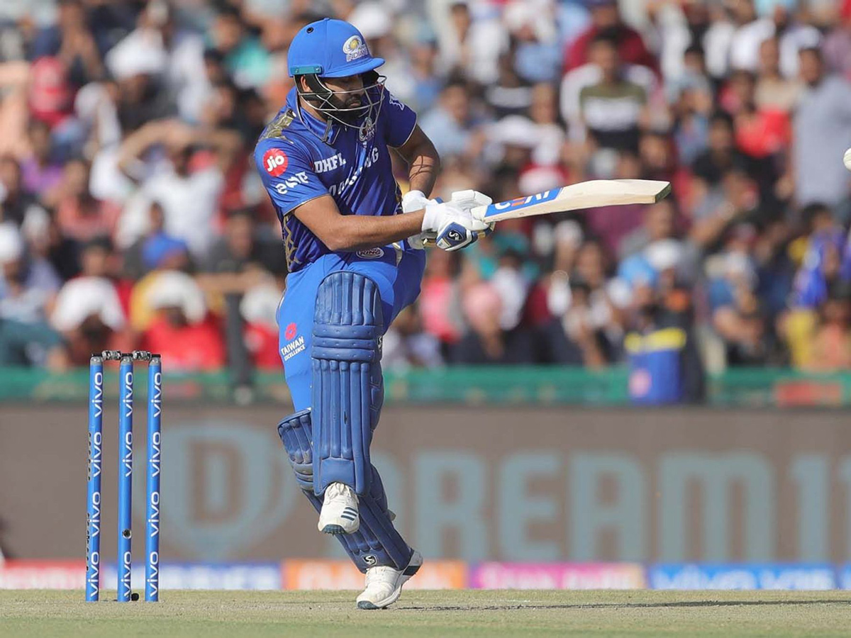Rahul, Mayank lead Kings XI Punjab to eight-wicket win over  mumbai indians Photo Gallery - Sakshi6