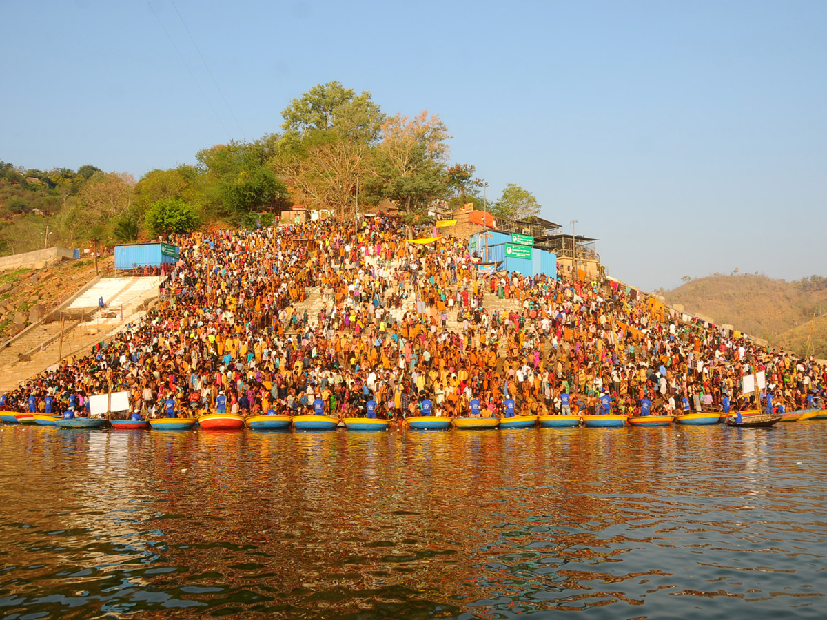 Maha Shivaratri Celebrations at Srisailam Photo Gallery - Sakshi13