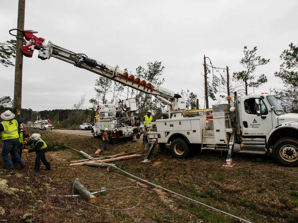 Alabama Tornadoes in Lee County Photo Gallery - Sakshi18