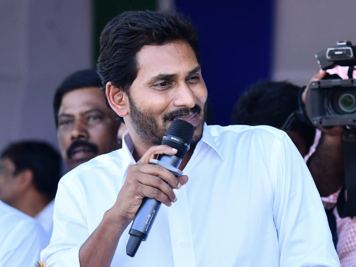  YS Jagan Samara Shankaravam In Nellore Photo Gallery - Sakshi13