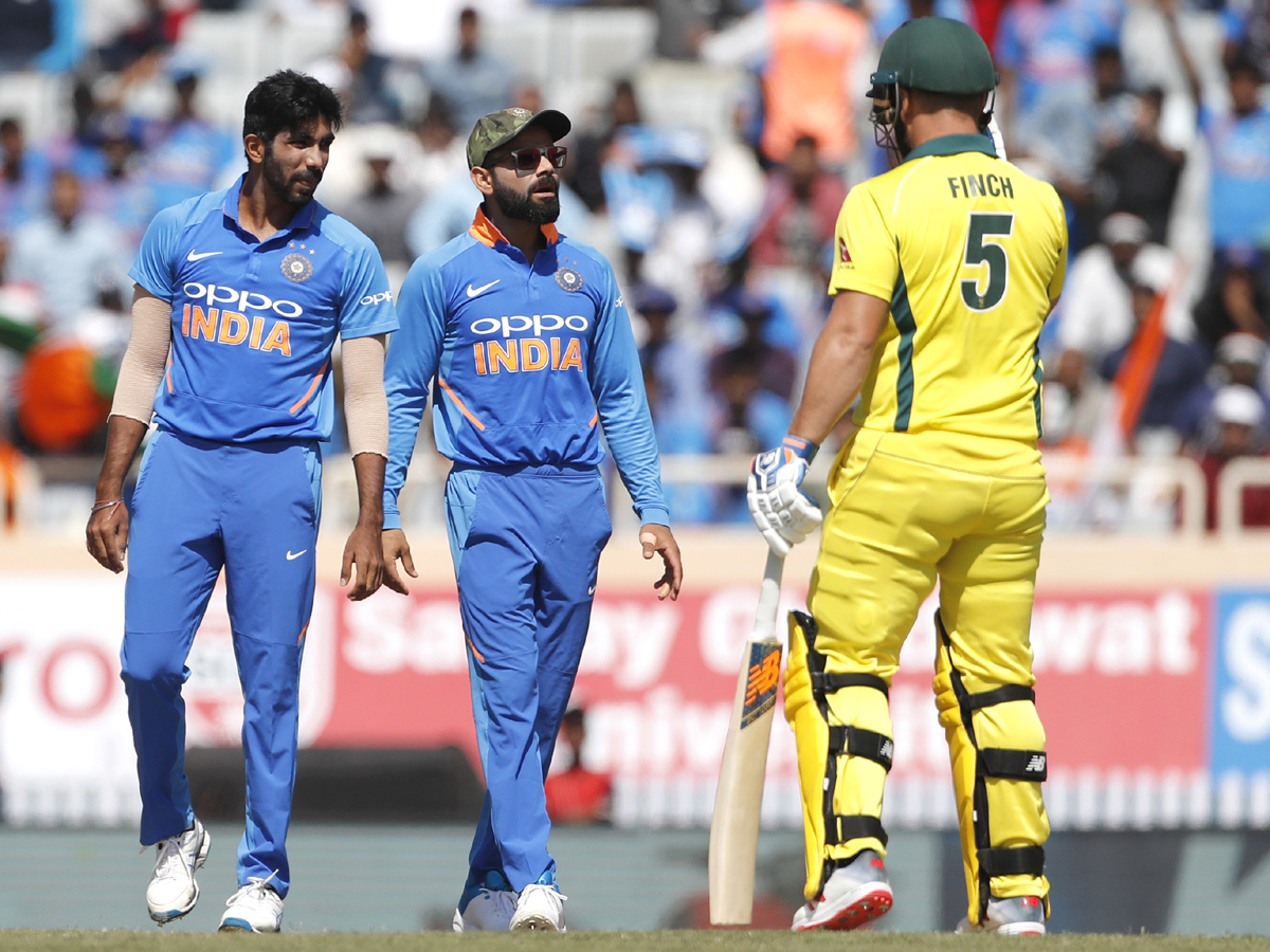 india lost 32 runs against australia Photo Gallery - Sakshi23