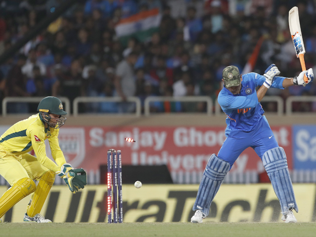 india lost 32 runs against australia Photo Gallery - Sakshi5