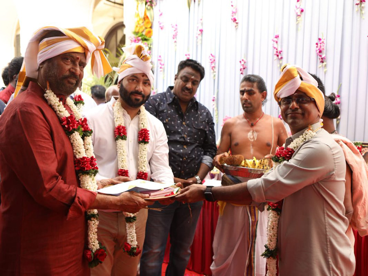 Rajinikanth Darbar Shoot Starts in mumbai Photo Gallery - Sakshi1