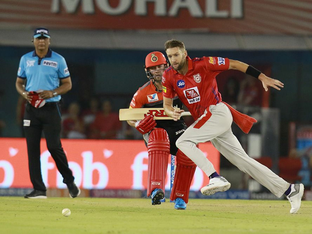 Royal Challengers Bangalore beat Kings XI Punjab for first win of the season - Sakshi10