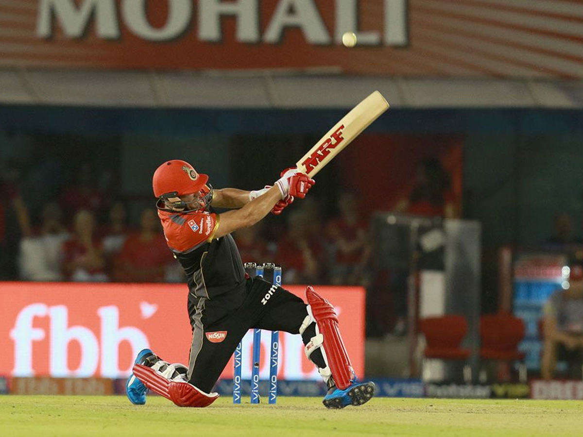 Royal Challengers Bangalore beat Kings XI Punjab for first win of the season - Sakshi11