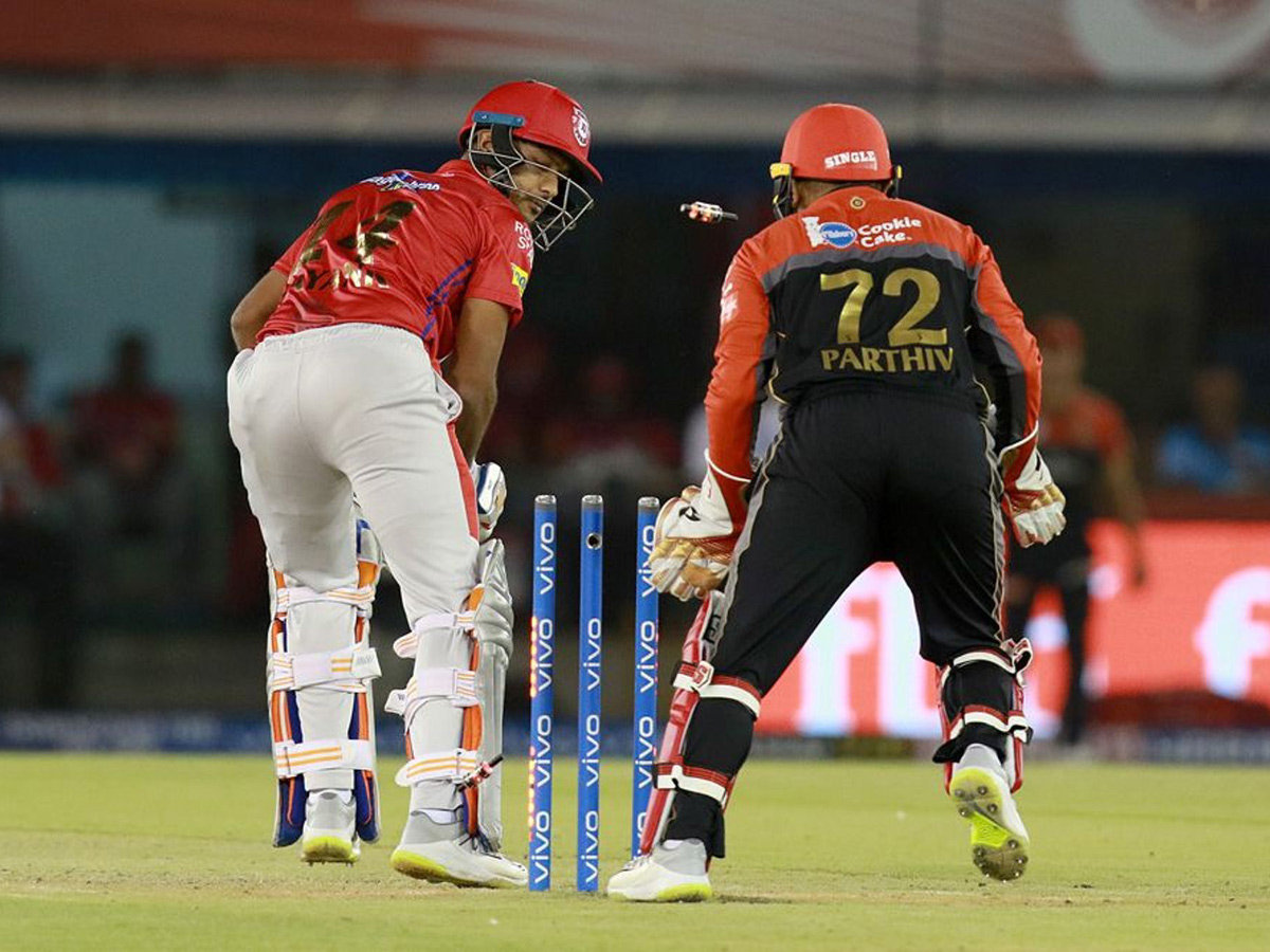 Royal Challengers Bangalore beat Kings XI Punjab for first win of the season - Sakshi4