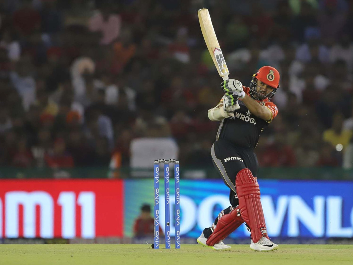 Royal Challengers Bangalore beat Kings XI Punjab for first win of the season - Sakshi6