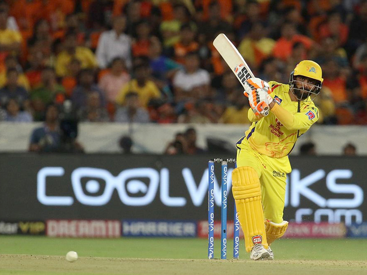 Sunrisers Hyderabad beat Chennai Super Kings by 6 Wickets Photo Gallery - Sakshi14