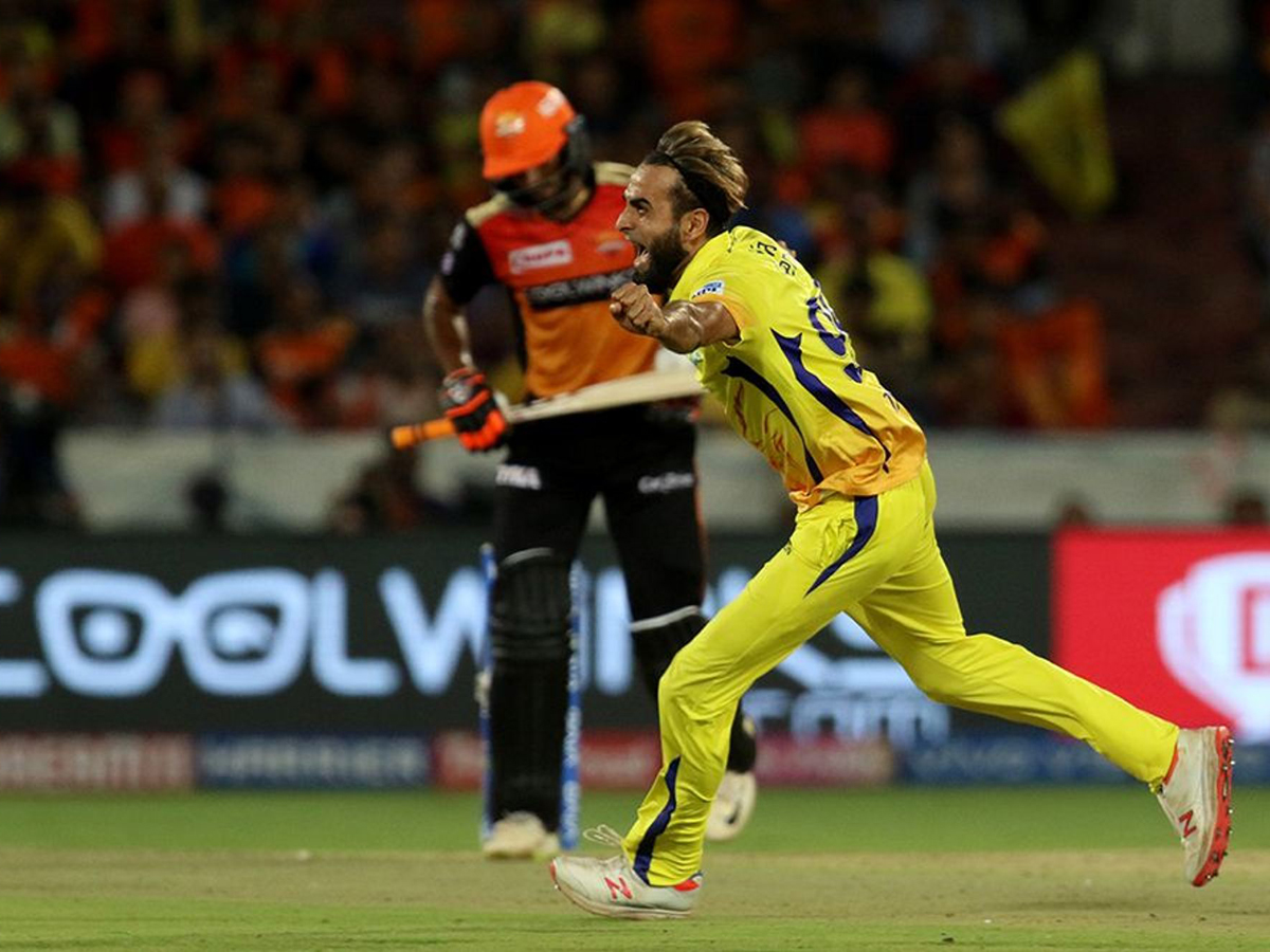 Sunrisers Hyderabad beat Chennai Super Kings by 6 Wickets Photo Gallery - Sakshi23