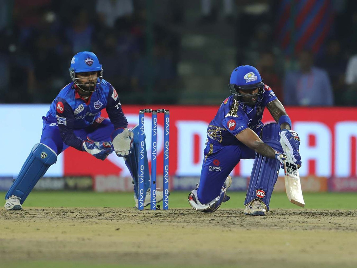 Delhi Capitals Vs Mumbai Indians IPL Match Photo Gallery - Sakshi5