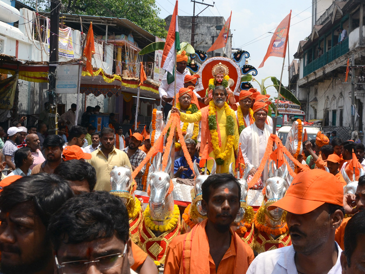 hanuman shobha yatra in hyderabad Photo Gallery - Sakshi2