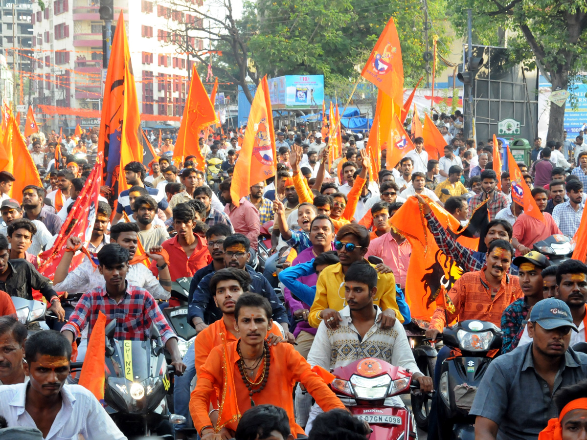 hanuman shobha yatra in hyderabad Photo Gallery - Sakshi8