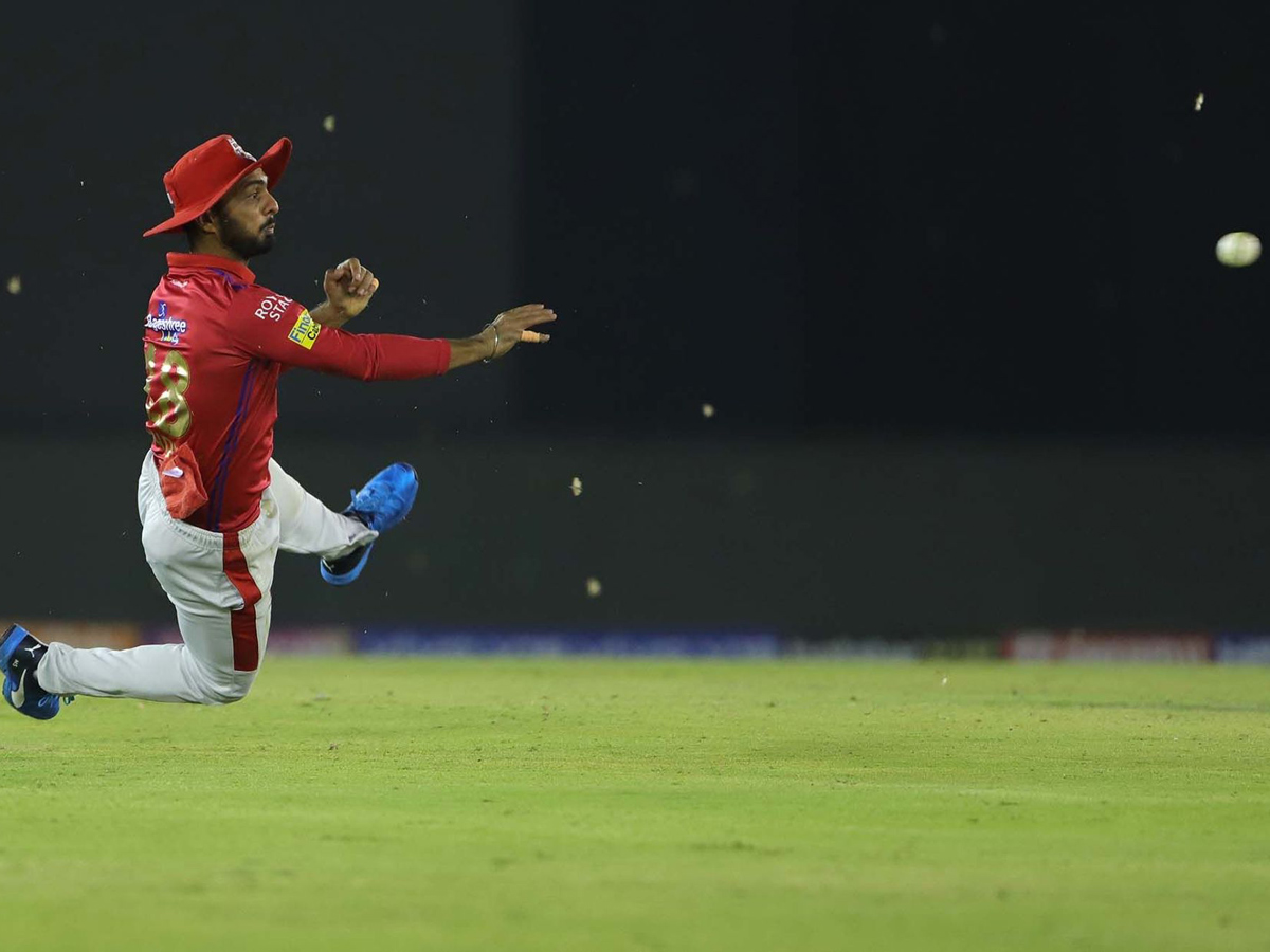 Kings XI Punjab beat Delhi Capitals by 14 runs - Sakshi16
