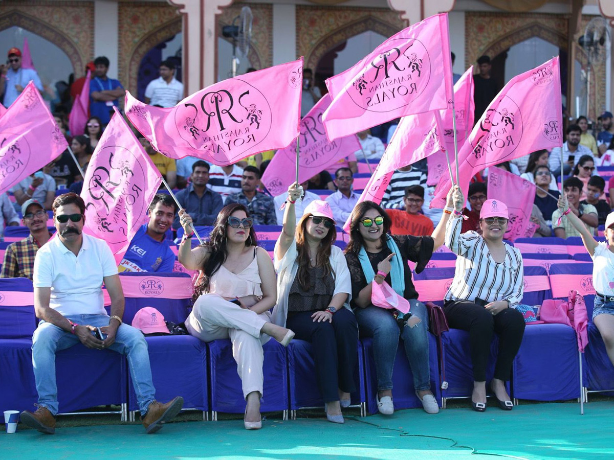 Rajasthan Royals and Mumbai Indians ipl Match photo Gallery - Sakshi5