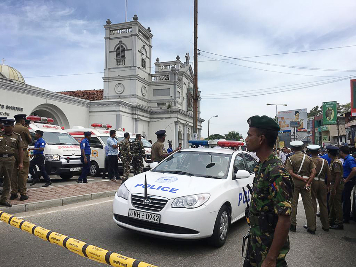 Blasts In Sri Lanka On Easter Sunday Photo Gallery - Sakshi4