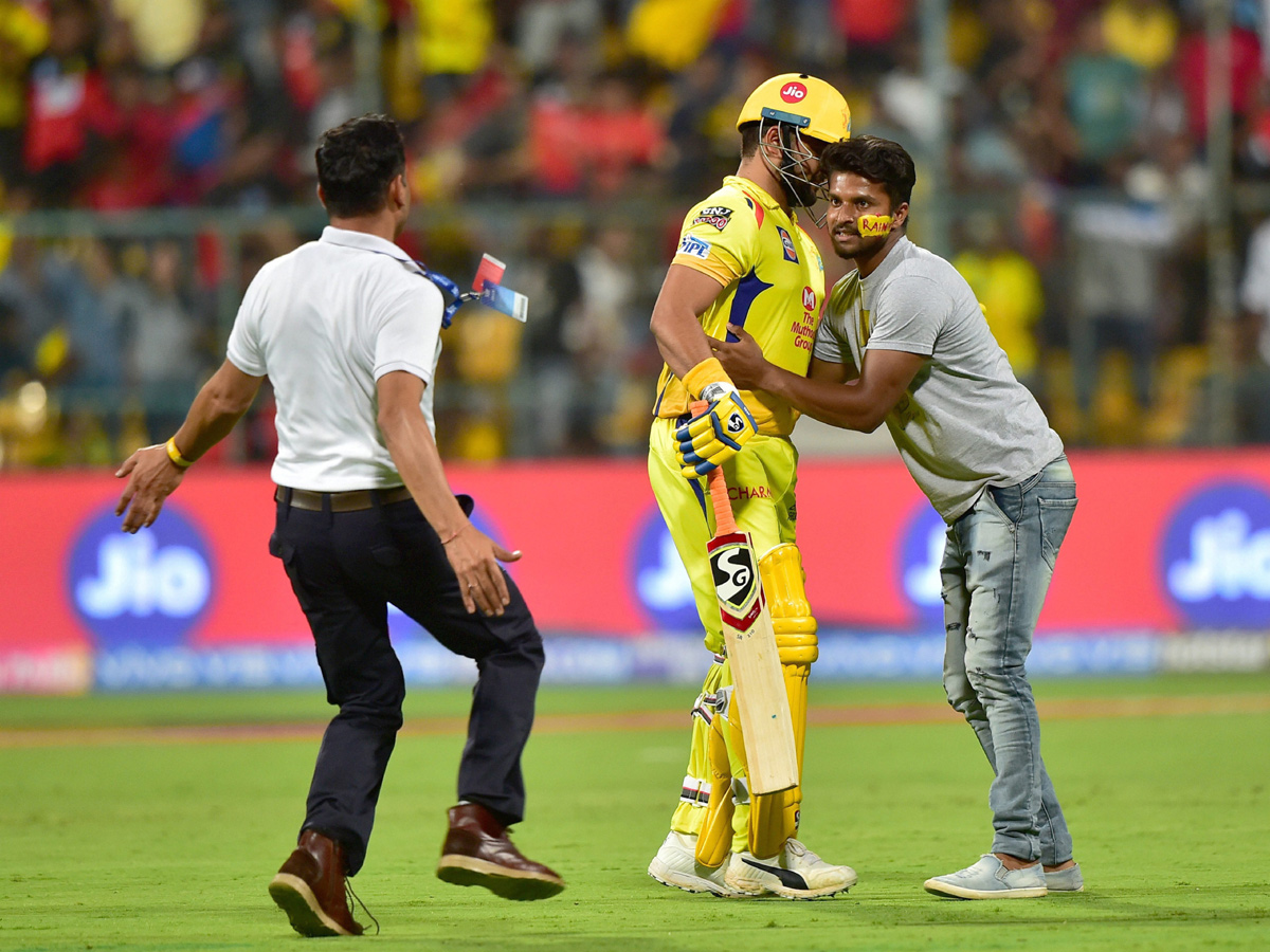 CSK Vs RCB IPL Match Photo Gallery - Sakshi16