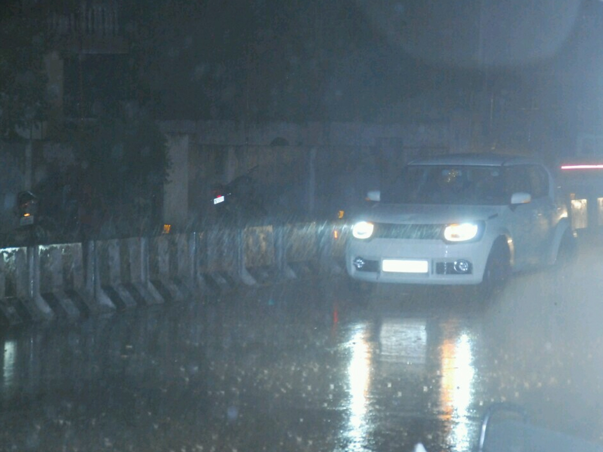 heavy rain in hyderabad Photo Gallery - Sakshi8