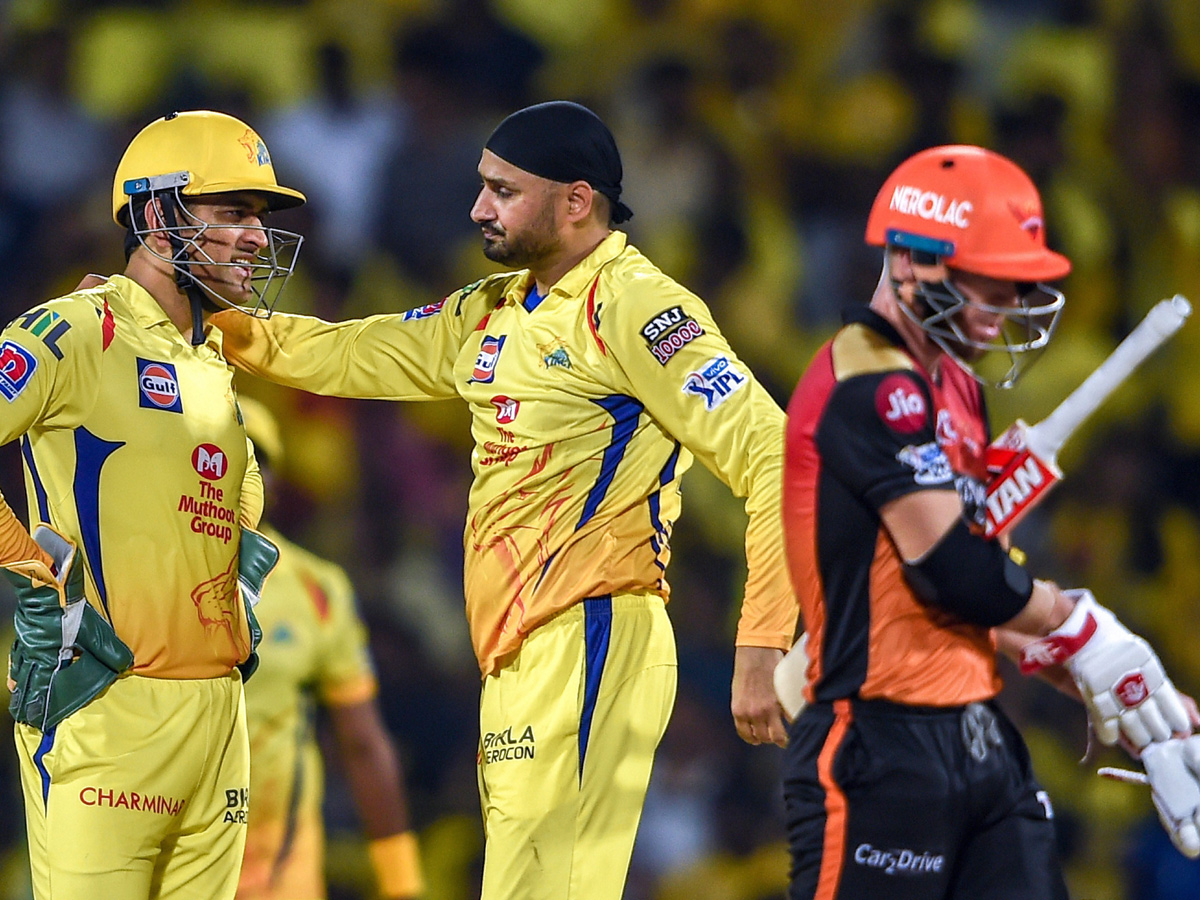 Chennai Super Kings Vs Sunrisers Hyderabad IPL Match Photo Gallery - Sakshi10