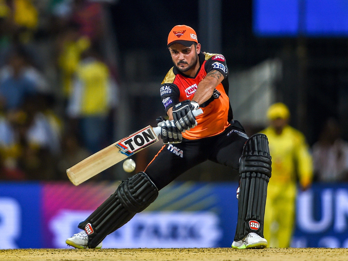 Chennai Super Kings Vs Sunrisers Hyderabad IPL Match Photo Gallery - Sakshi11