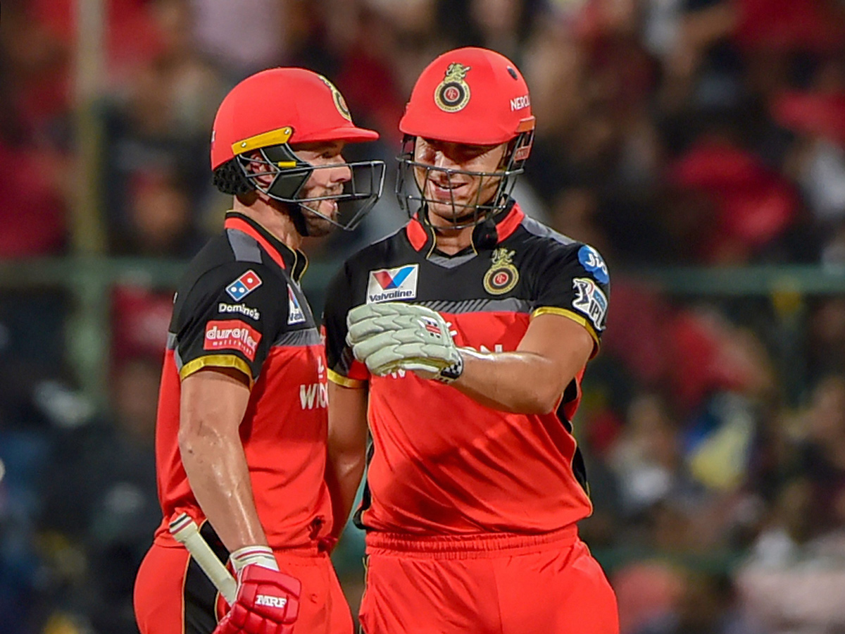 Royal Challengers Bangalore Vs Kings XI Punjab IPL Match Photo Gallery - Sakshi10