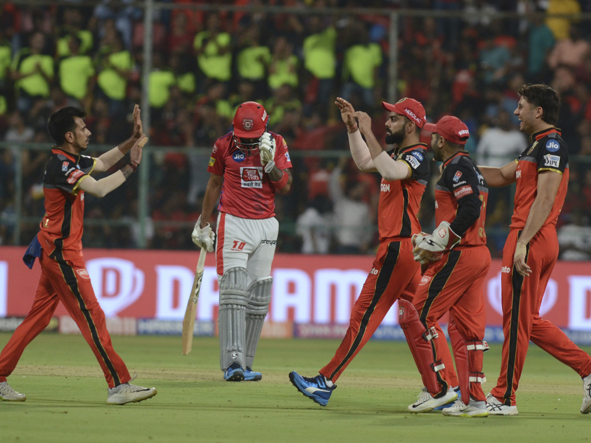 Royal Challengers Bangalore Vs Kings XI Punjab IPL Match Photo Gallery - Sakshi22