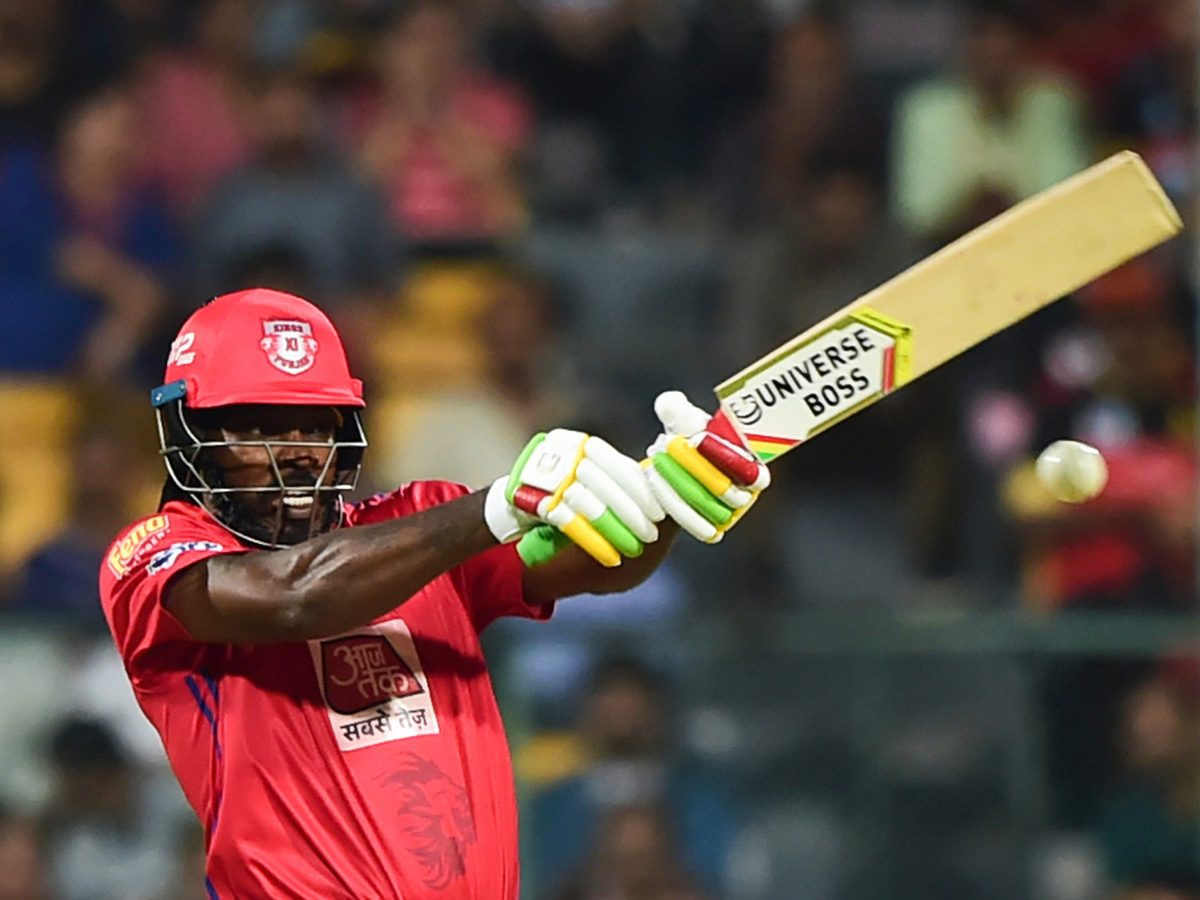 Royal Challengers Bangalore Vs Kings XI Punjab IPL Match Photo Gallery - Sakshi8