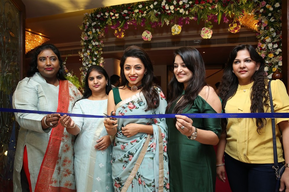 Actress Navya Swamy Inaugurated Trendz Expo Taj Krishna Photos - Sakshi8