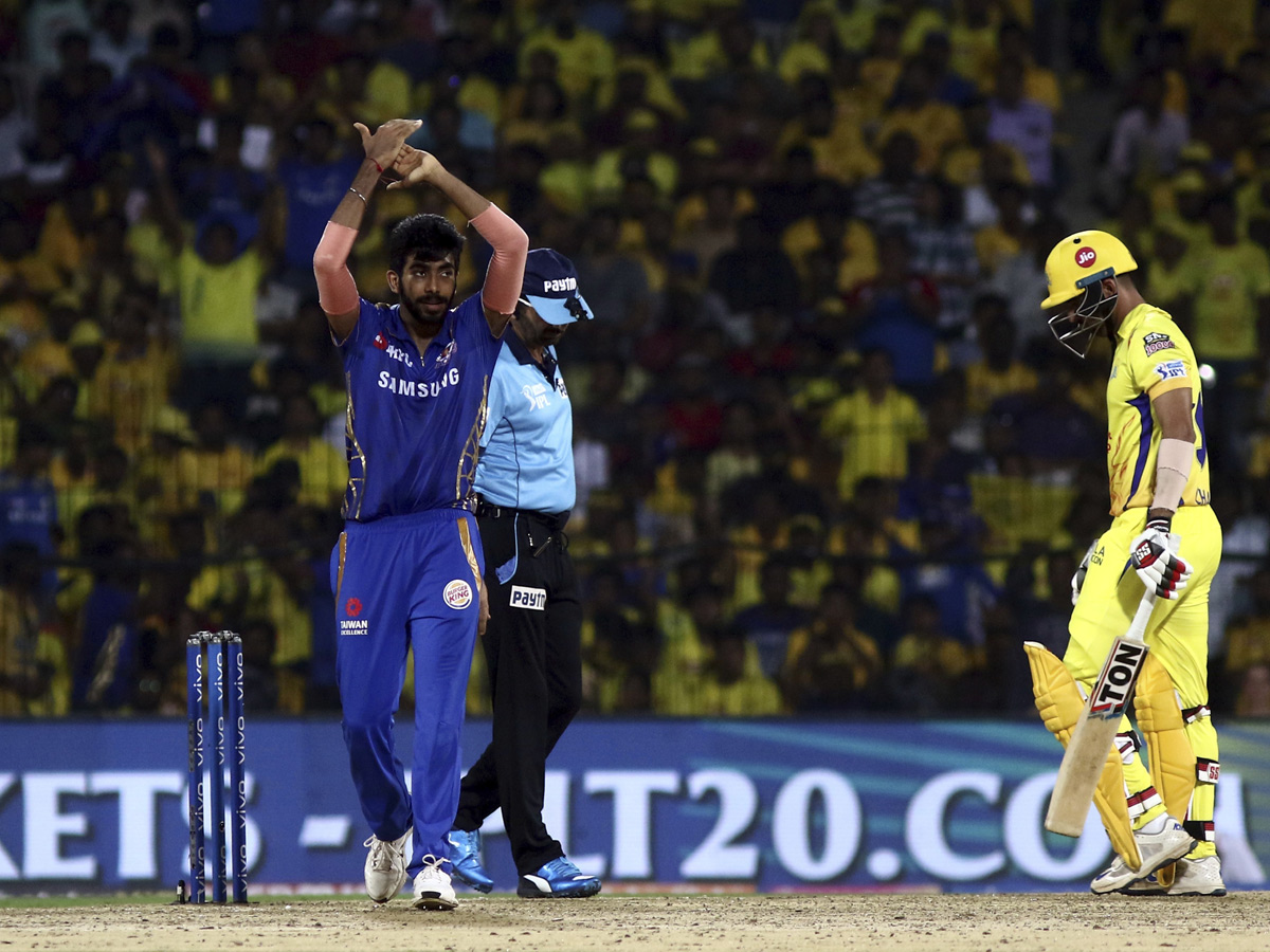 Chennai Super Kings Vs Mumbai Indians IPL Match Photo Gallery - Sakshi20