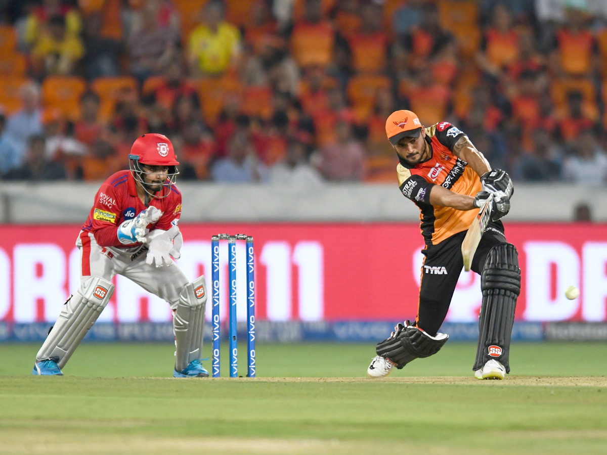 Sunrisers Hyderabad beats Kings XI Punjab by 45 runs Photo Gallery - Sakshi9