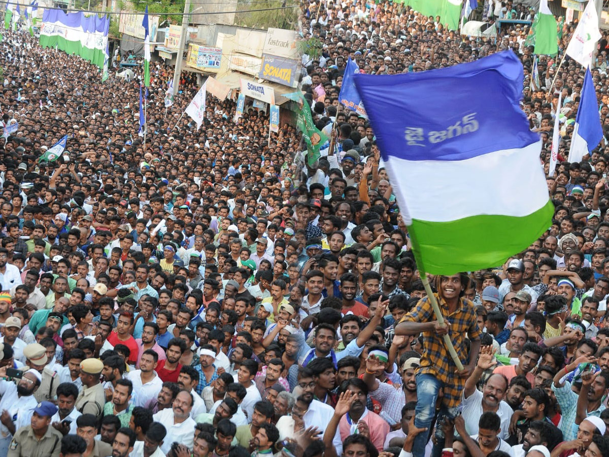 Ys Jagan Election Meeting In Hindupur Photo Gallery - Sakshi21