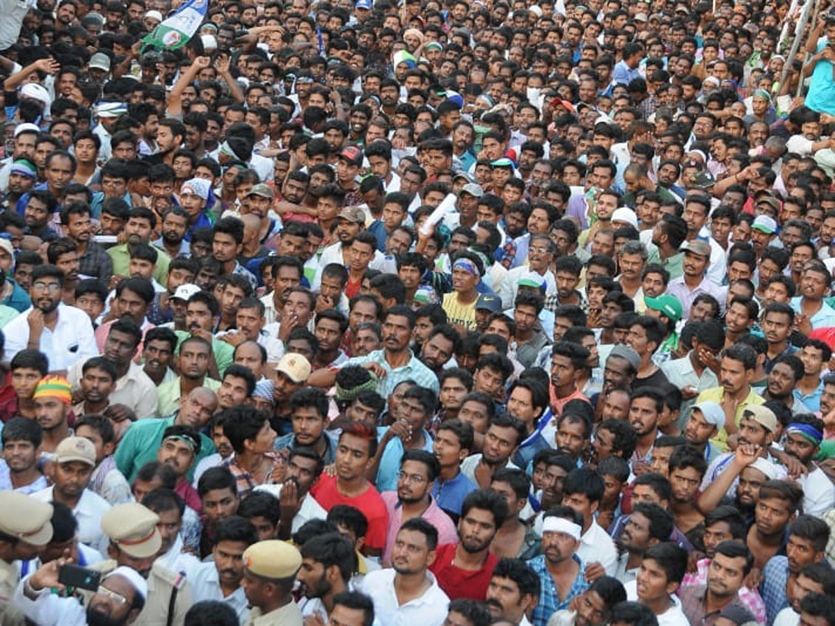 Ys Jagan Election Meeting In Hindupur Photo Gallery - Sakshi5