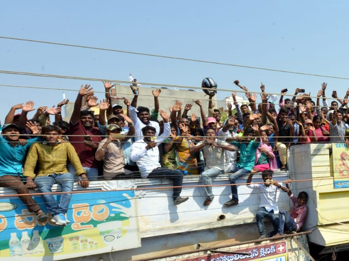 Ys jagan election meeting In Jammalamadugu Photo Gallery - Sakshi4