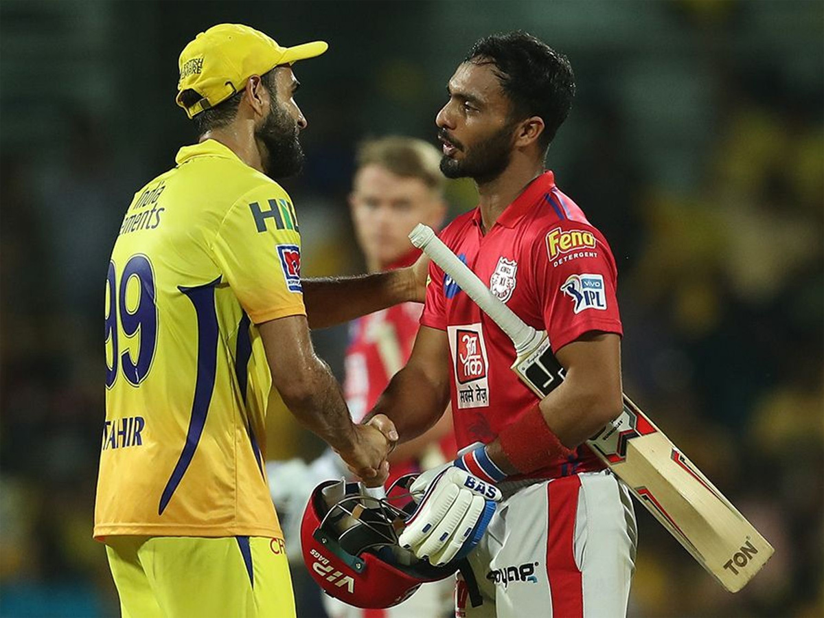 Chennai Super Kings return to winning ways against Kings XI Punjab Photo Gallery - Sakshi6