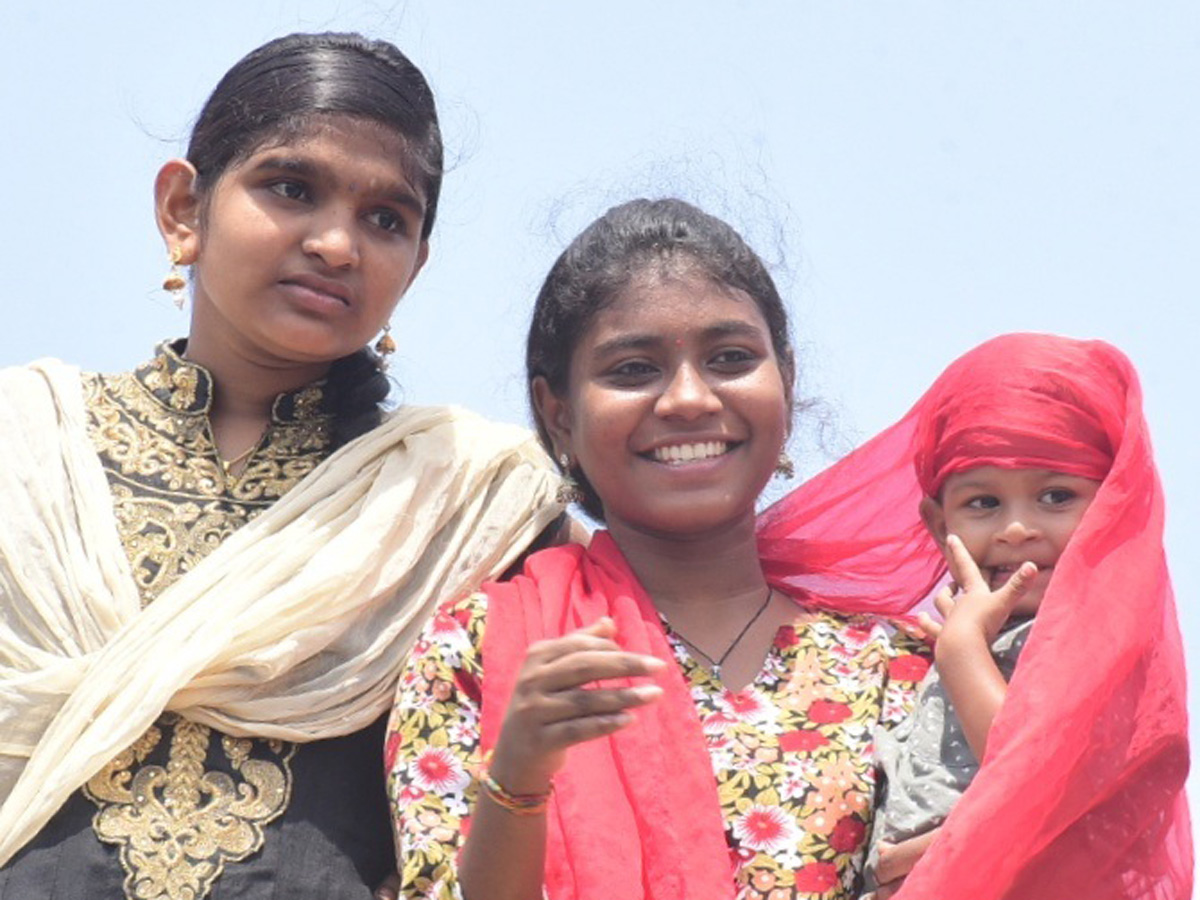 YS Sharmila Speech In Rajahmundry Public Meeting Photo Gallery - Sakshi4