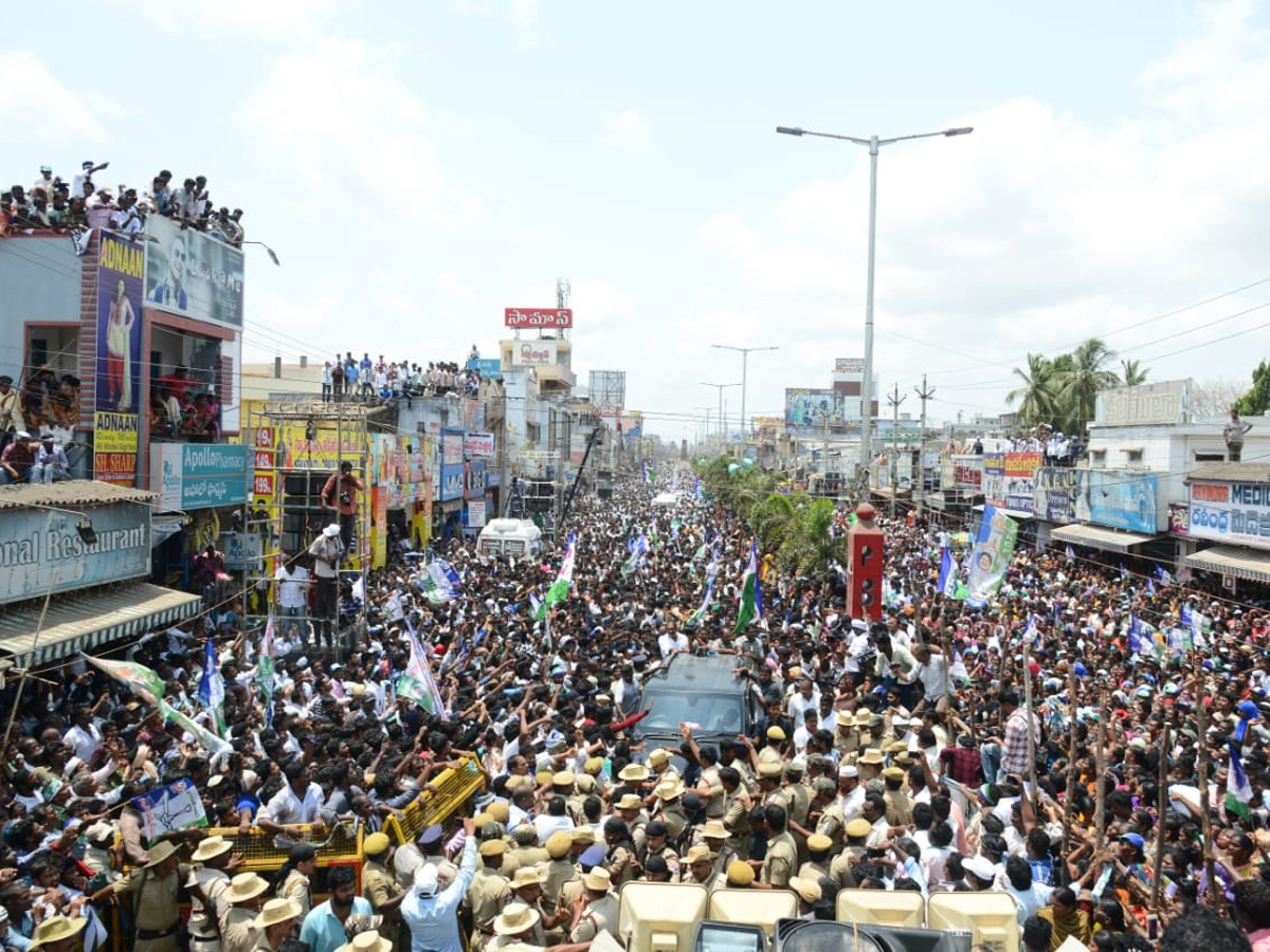 ys jagan election meeting In Machilipatnam Photo Gallery - Sakshi3