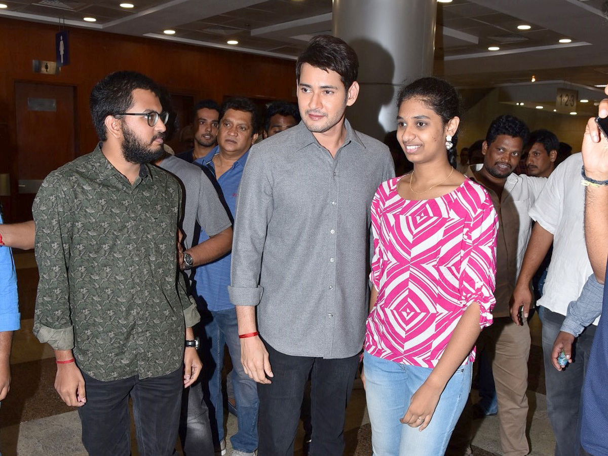 MAHARSHI SUCCESS MEET Photo Gallery - Sakshi7