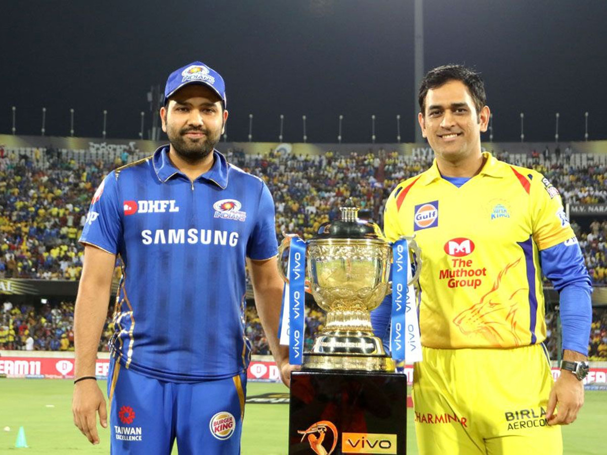 Mumbai Indians beat Chennai Super Kings by 1 run photo Gallery - Sakshi5