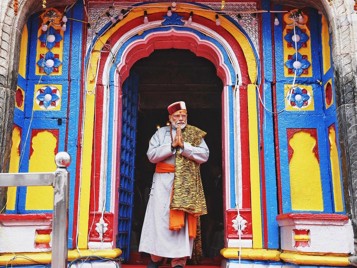 PM Narendra Modi arrives in Kedarnath - Sakshi2